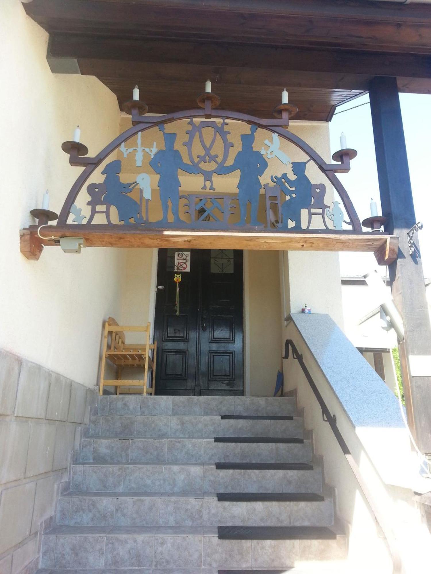 Oelsnitz  Ferienwohnung "Am Vaterlandsgrubenweg" מראה חיצוני תמונה